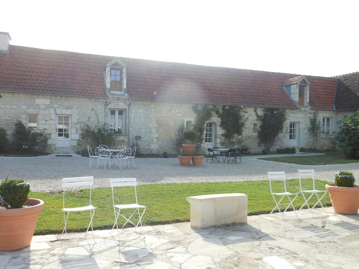 Manoir De La Rousselliere Aparthotel Loches Eksteriør bilde